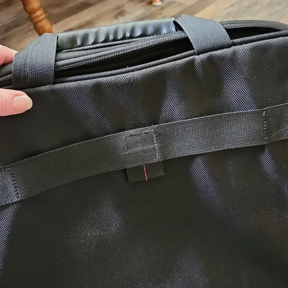 Xenon 3 Toploader‎ Briefcase, Fits Devices Up To 15.6